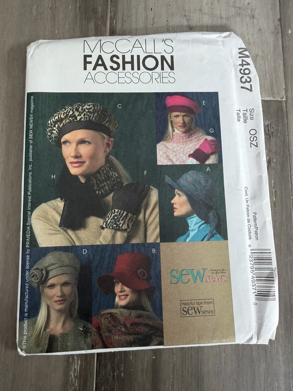 McCall’s Fashion Accessories M4937 Misses Hats and Gloves Pattern Vintage 2005